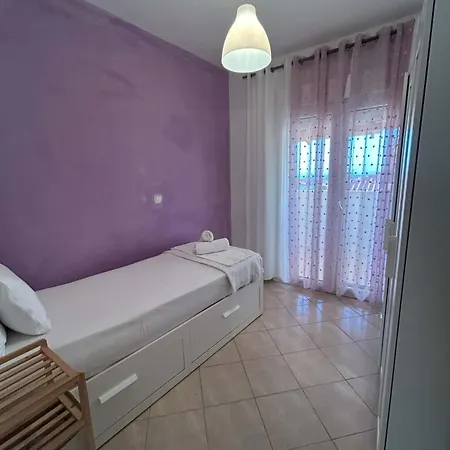 New! Bright 2 Bedroom In 아파트 페프코초리